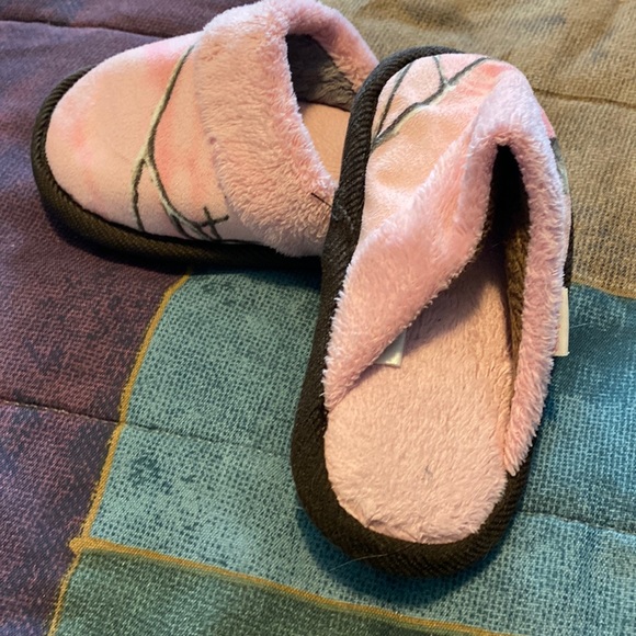 Free add-on with purchase. - Picture 1 of 3